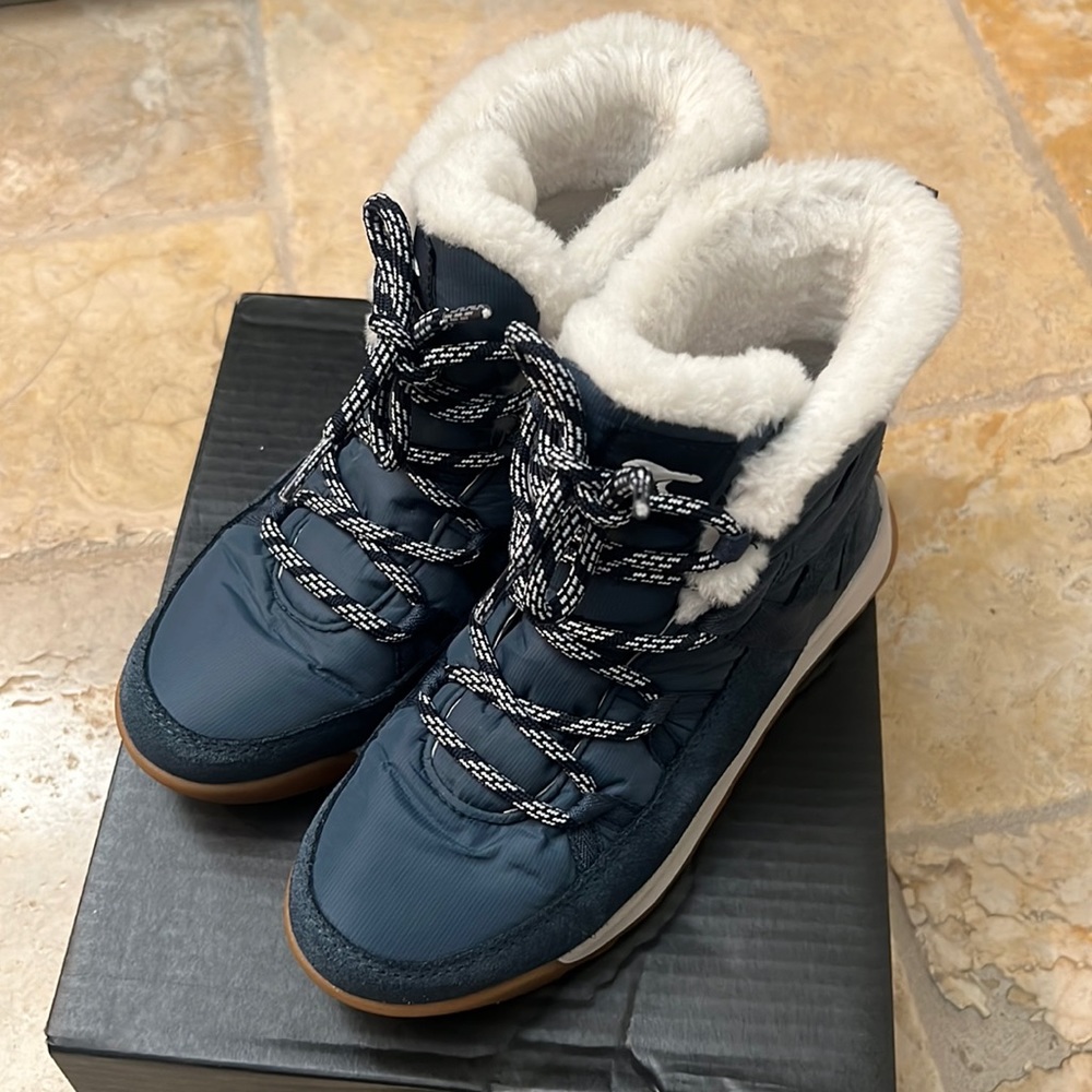 Sorel Whitney II Short Lace Waterproof Boots - Women's